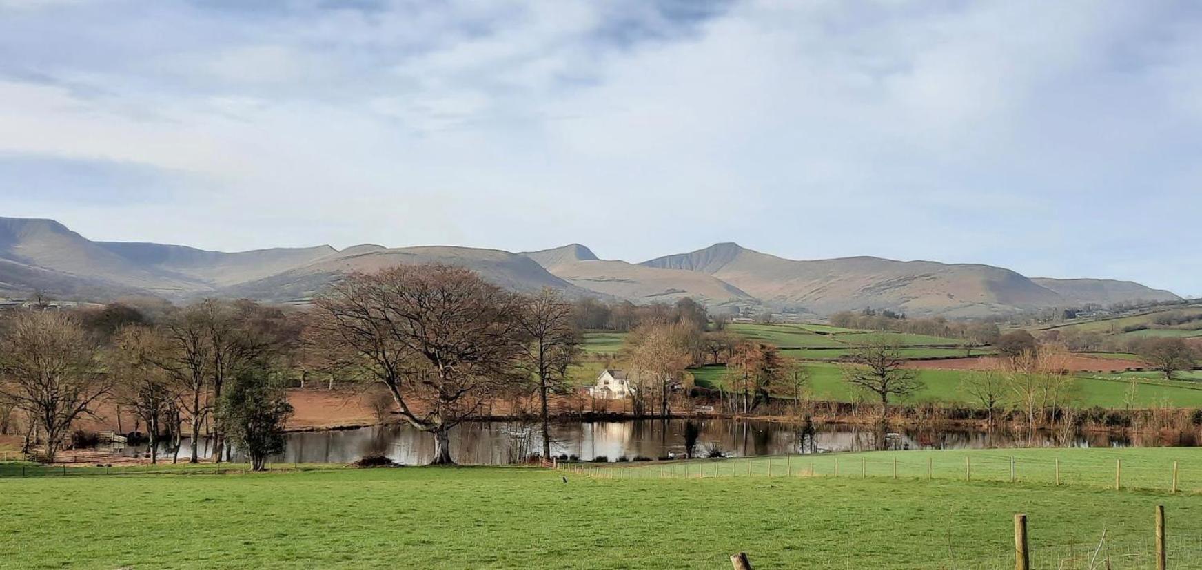 The Lodge Brecon B&B Buitenkant foto