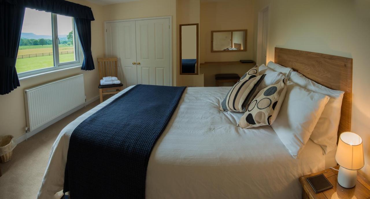 The Lodge Brecon B&B Buitenkant foto